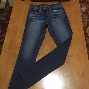 American Eagle super stretch jeans